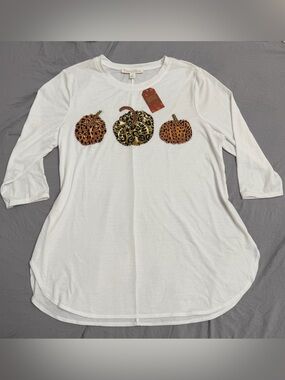 MAGICAL SEASON White 3/4 Sleeve Pumpkin Appliqué Top Size 1X NEW